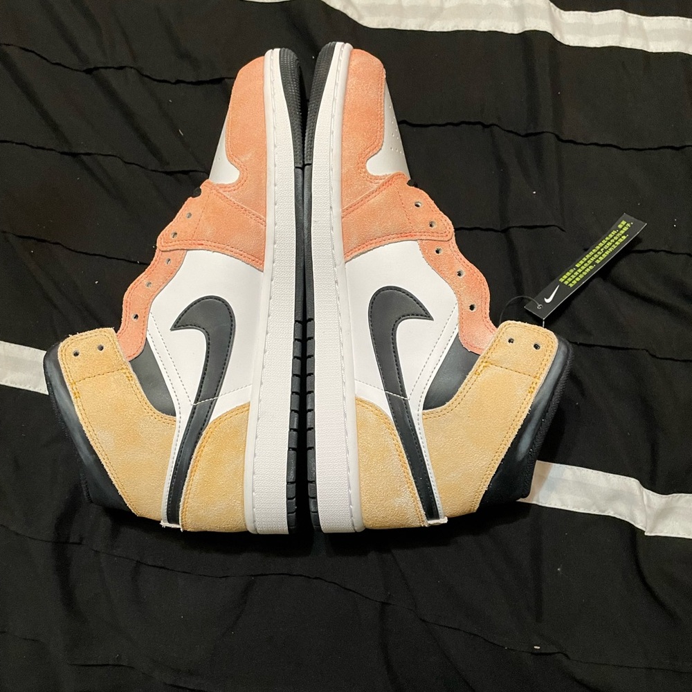 Jordan 1 Amber Color